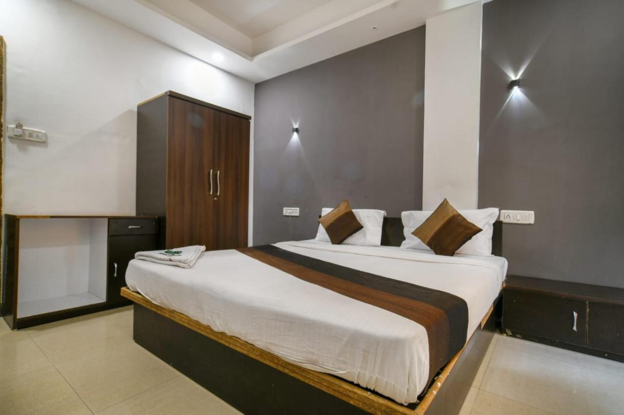 Aarav 94 Indore
