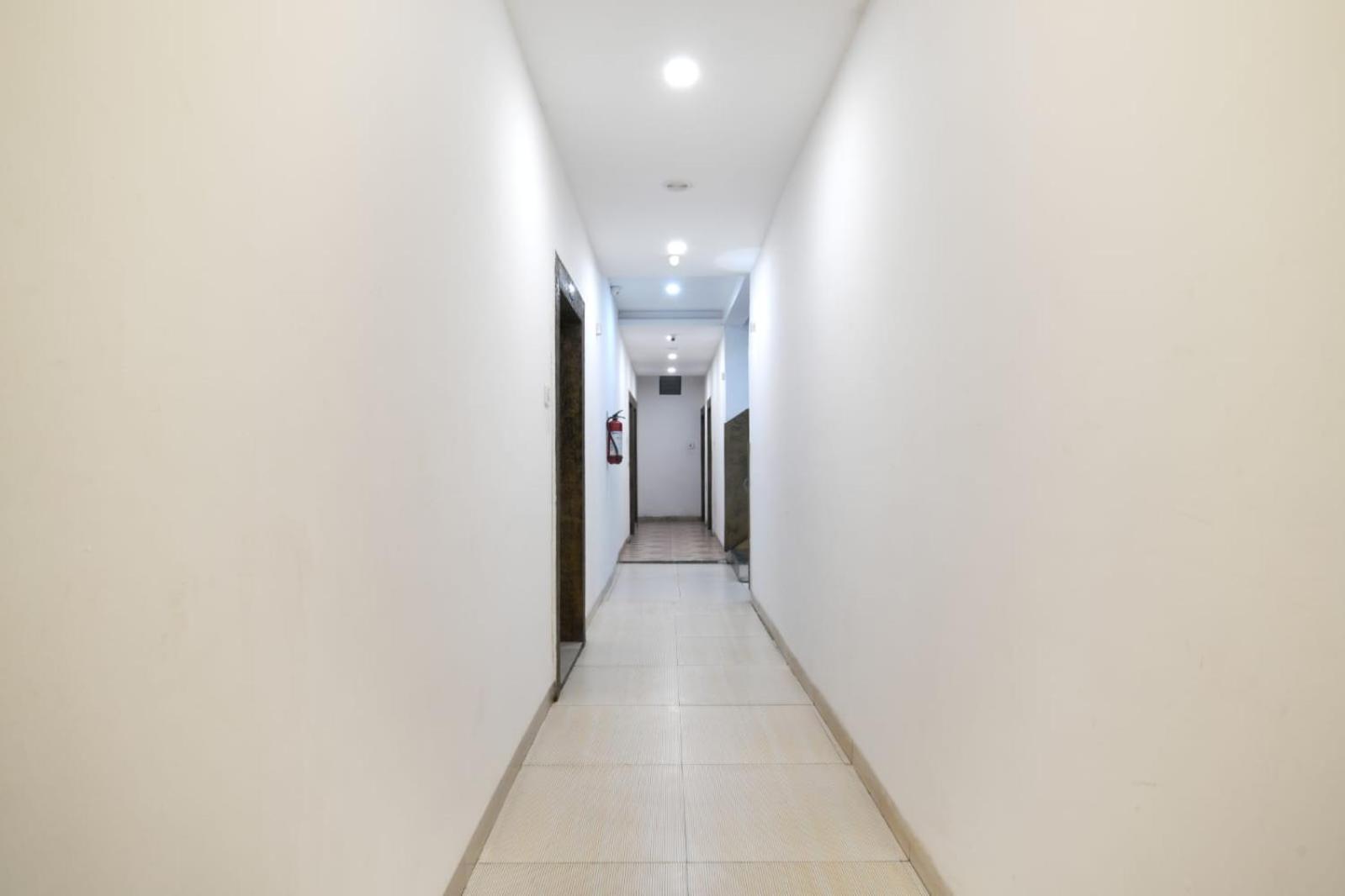 Aarav 94 Hotel 4*